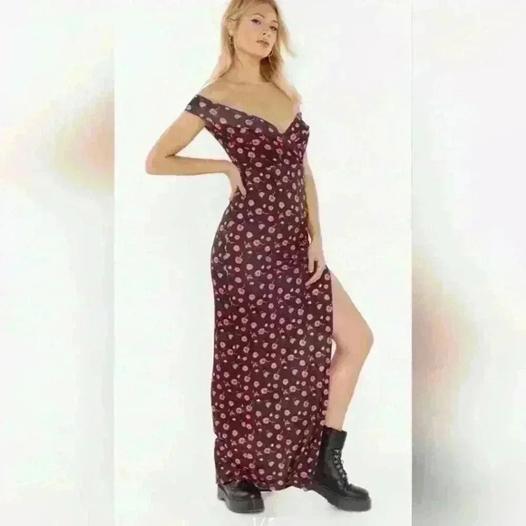 Nasty Gal Dresses & Skirts - Floral Maxi Off Shoulder Dress NWT